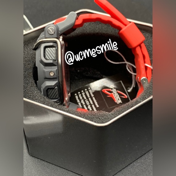 Casio G-Shock GD400 Standard Digital Luxury Watch - Picture 10 of 15